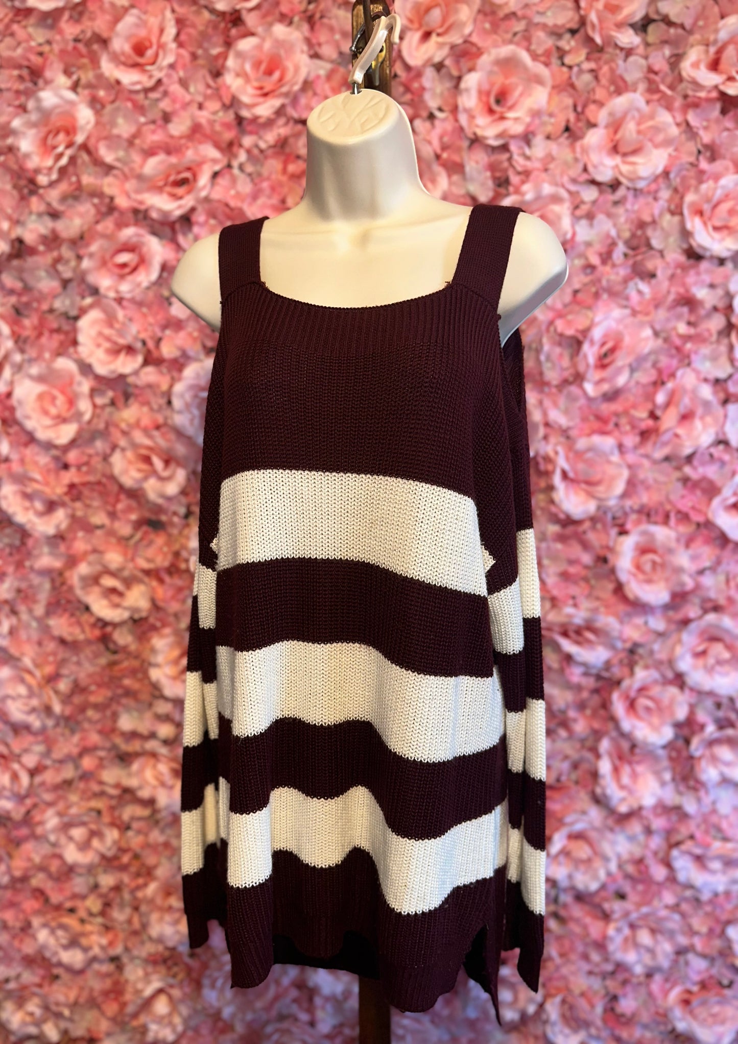 New York & Company (Small) Maroon/White Striped Cold Shoulder Striped Sweater