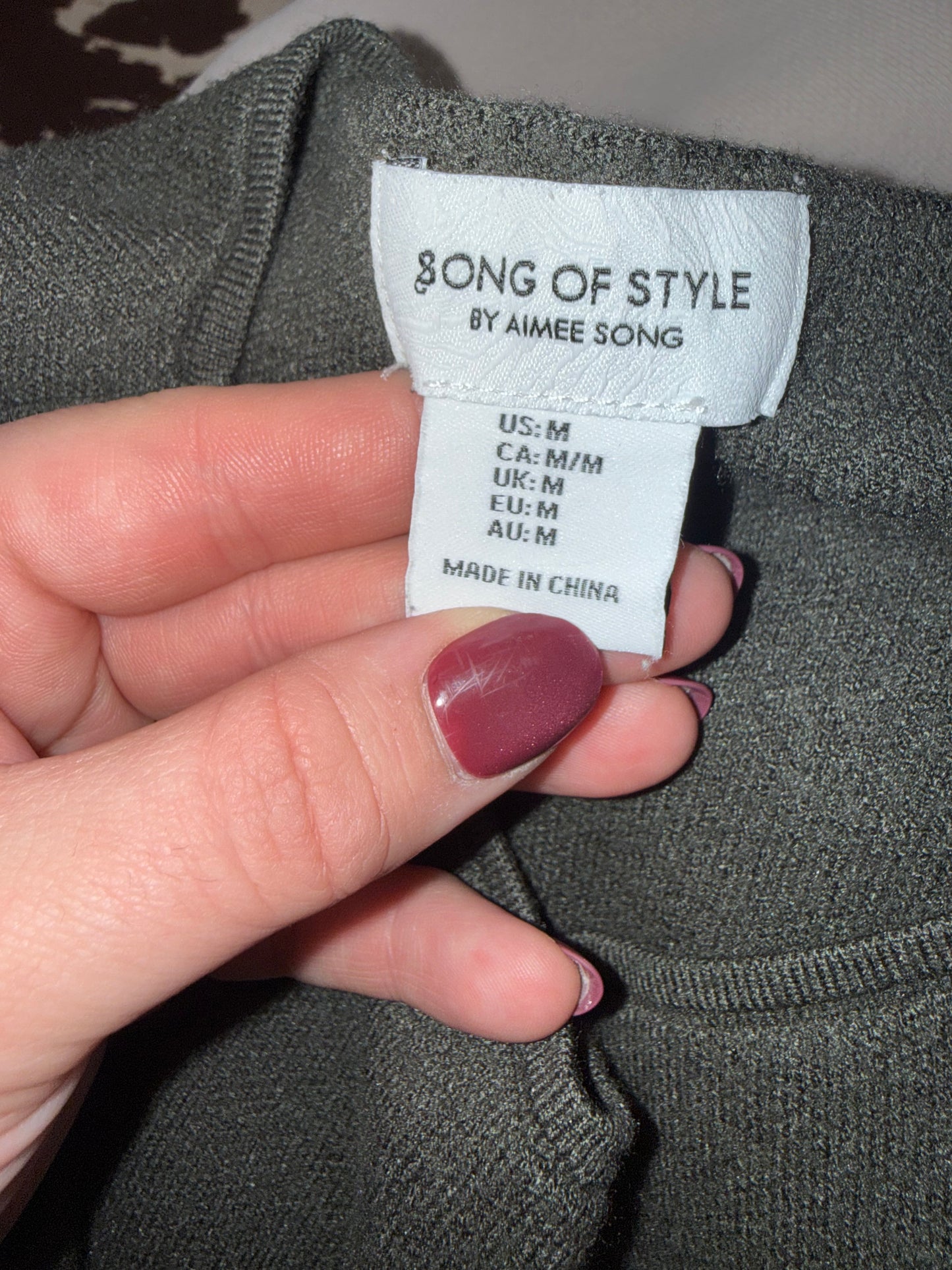 Song of Style By Aimee Song (M) Green Sleeveless Sweater Vest with Gold Buttons