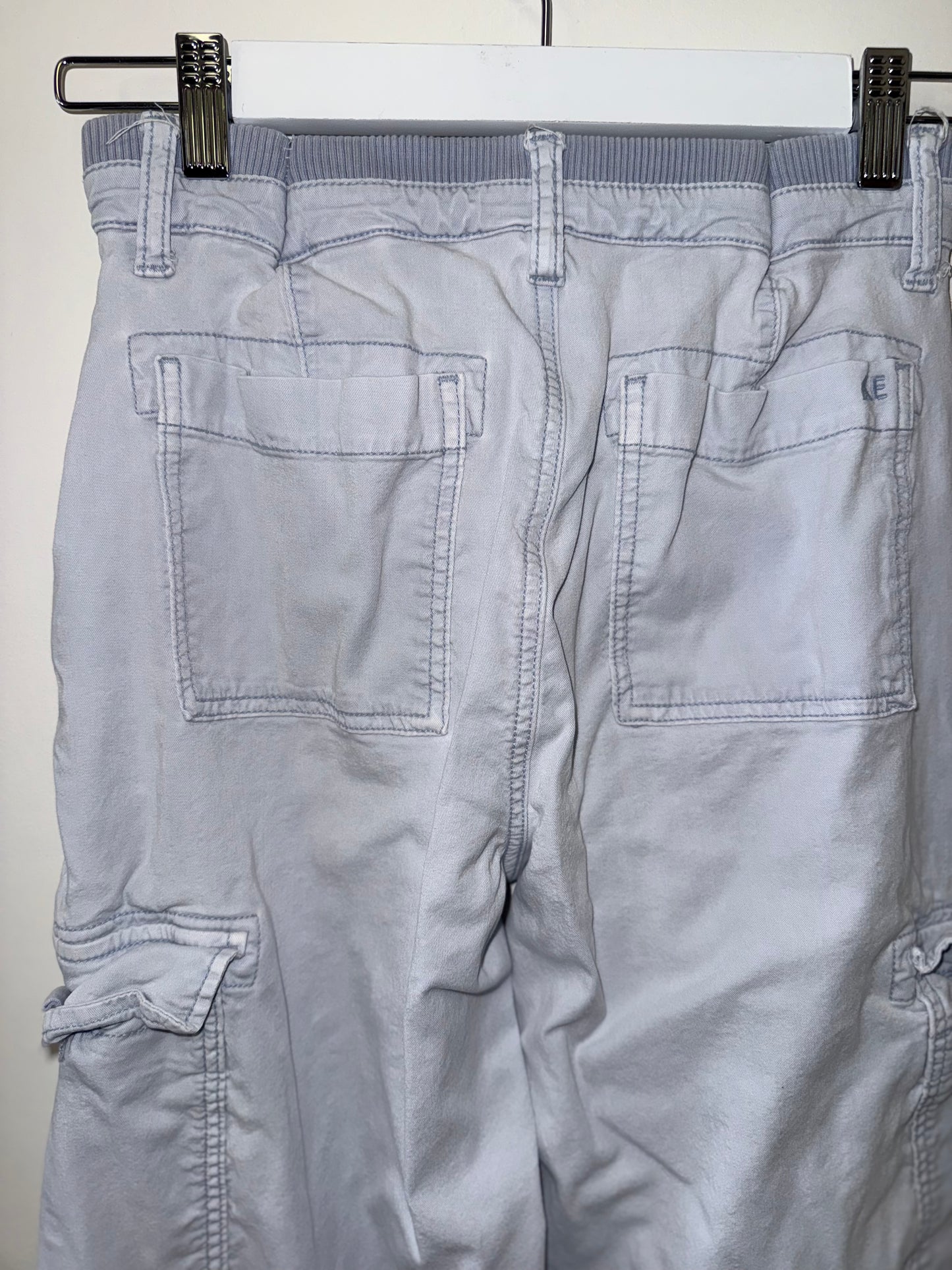 American Eagle (00) Light Blue Wide-Leg Cargo Pants with Stretch