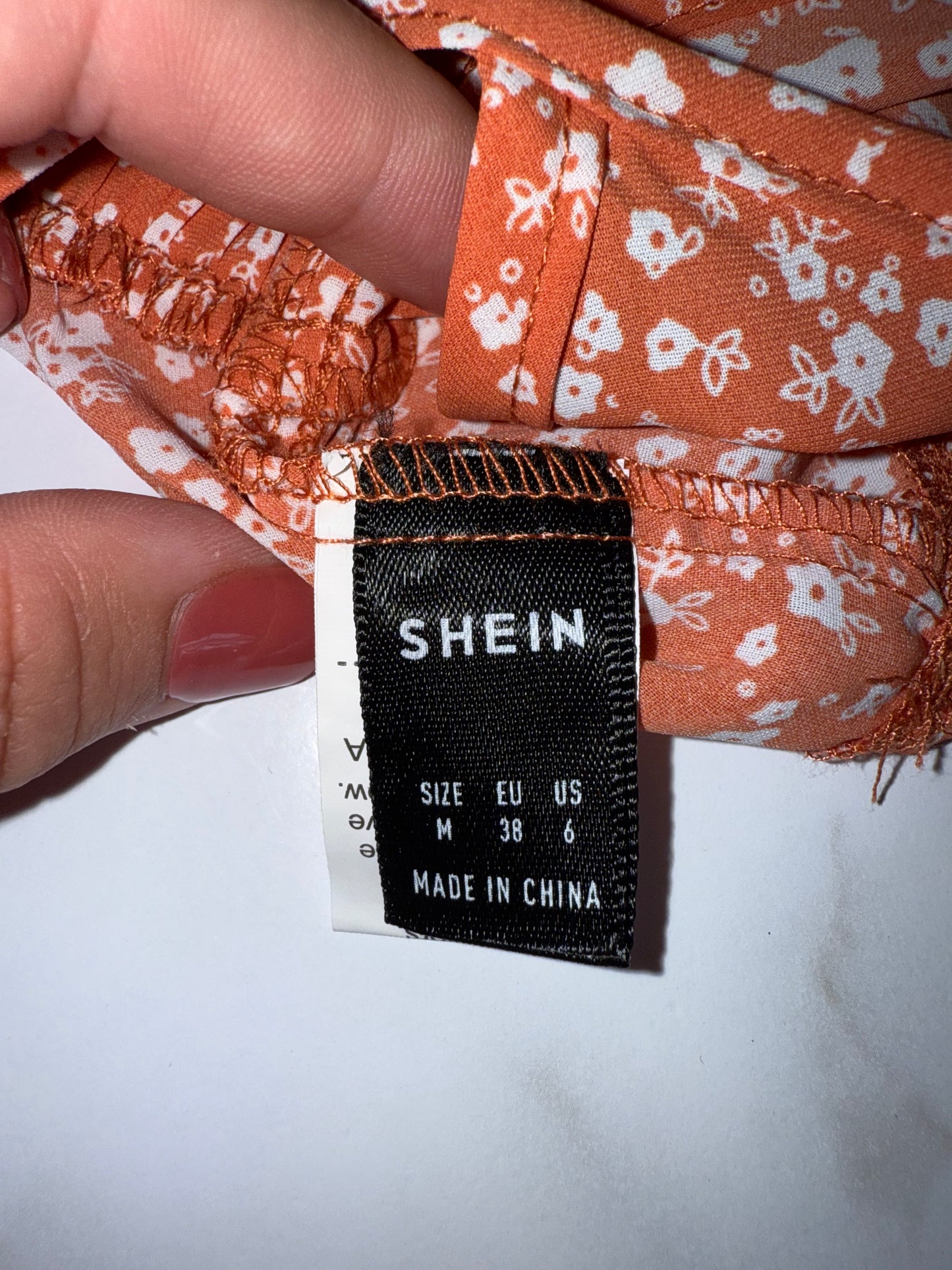 SHEIN (Medium) Orange//White Floral V-Neck Halter Tied Neck Crop Top