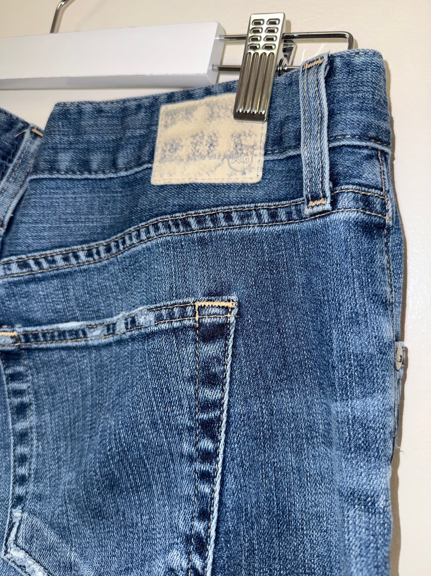 AG-ED Adriano Goldschmmied (29) Denim Ex Boyfriend Slim Distressed Jeans