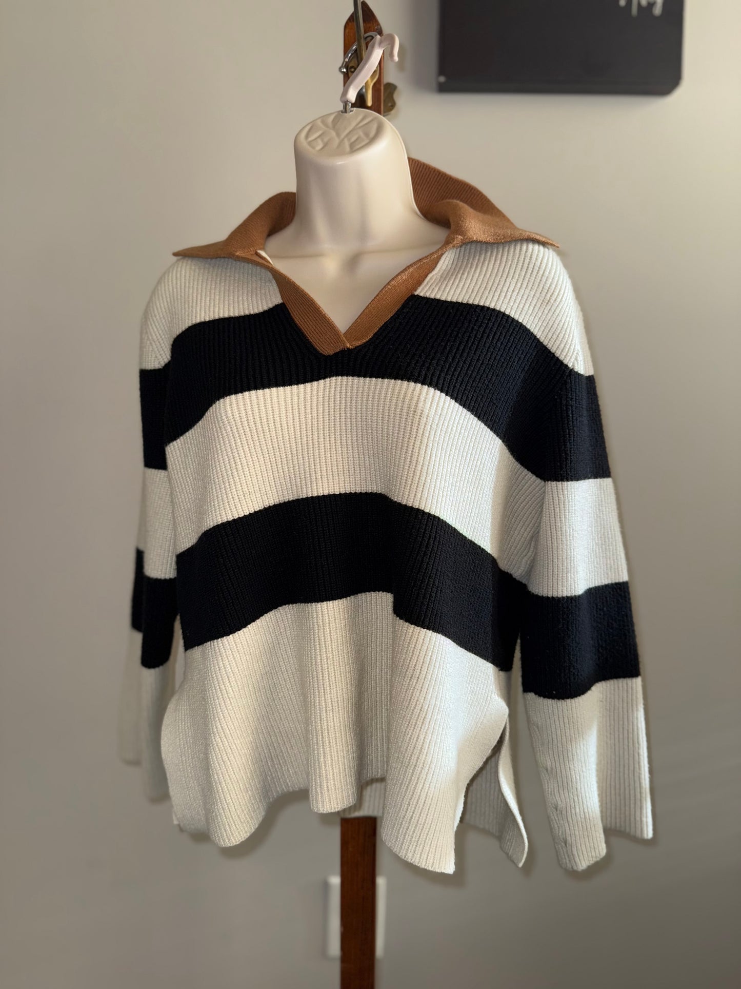 a new day (Medium) Neutral Color Block V-Neck Collared Sweater