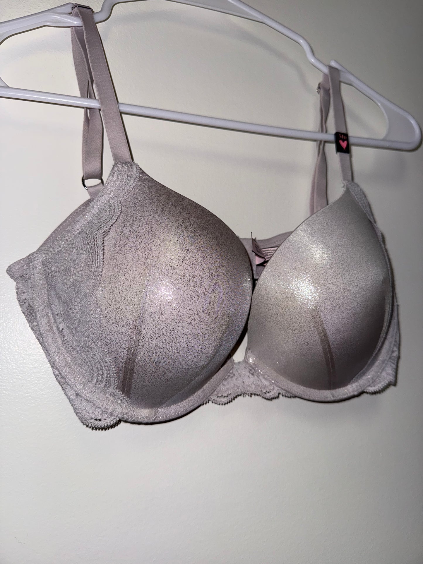 NWT Victoria's Secret (34D) Brand New Blush Metallic Dream Angels Push Up Bra
