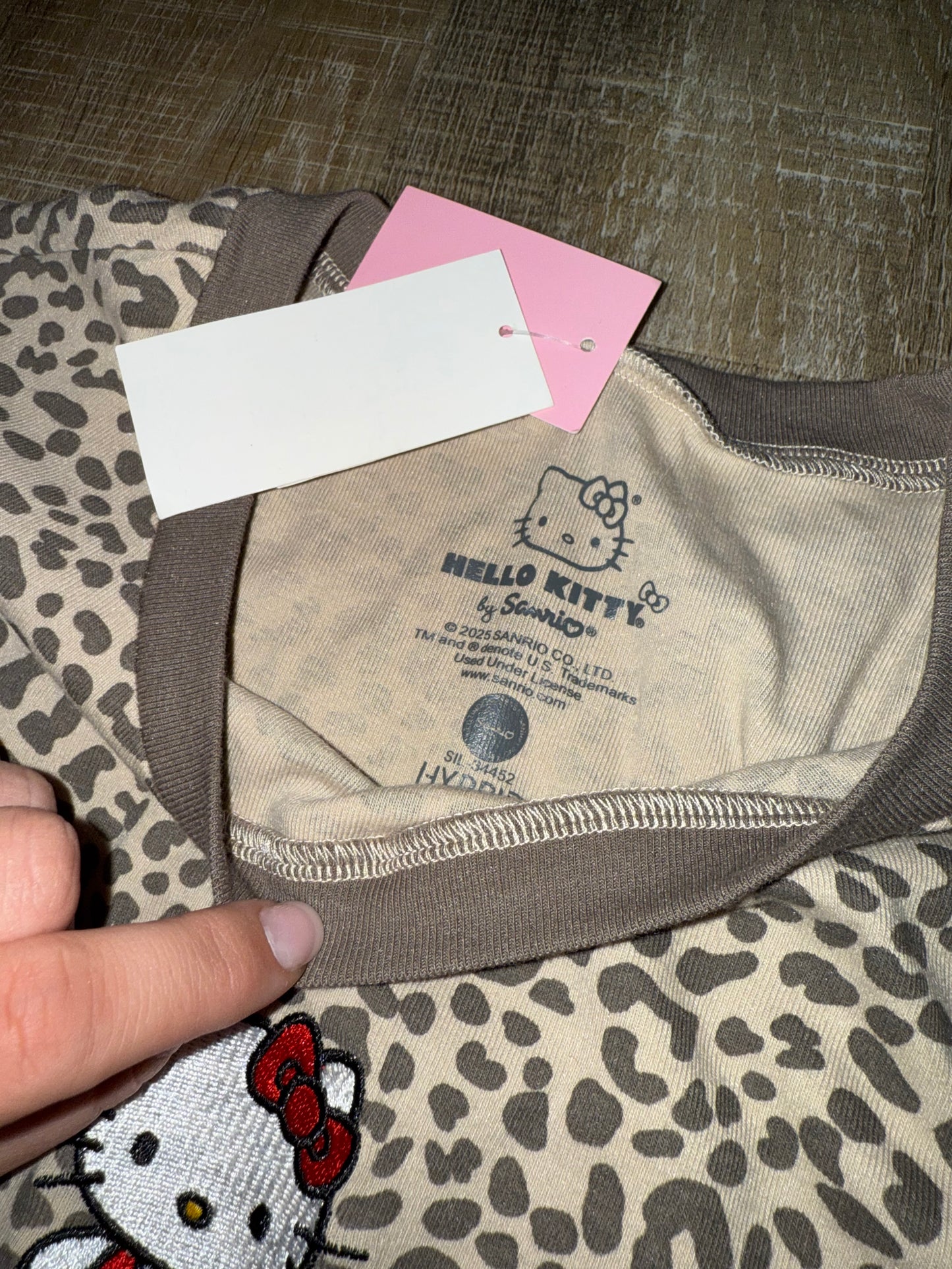 NWT Hello Kitty (XXL) Brand New Cheetah Print Tee