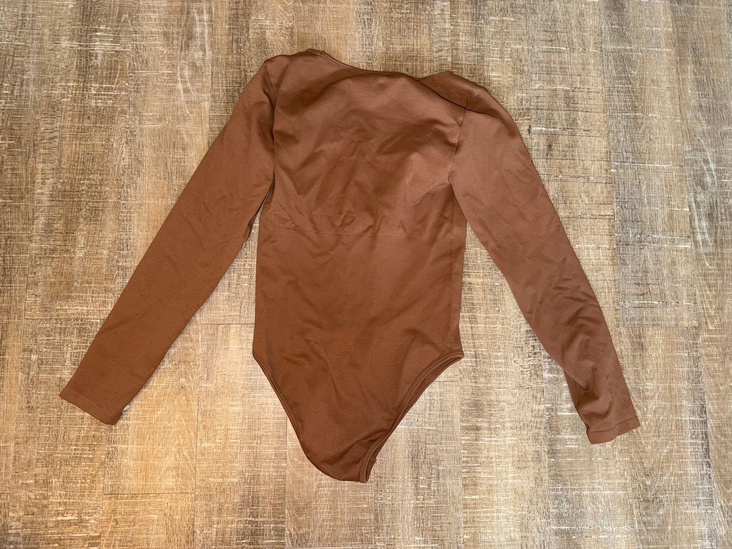 OQQ (Large) Brown Long Sleeve Bodysuit with Square Neck