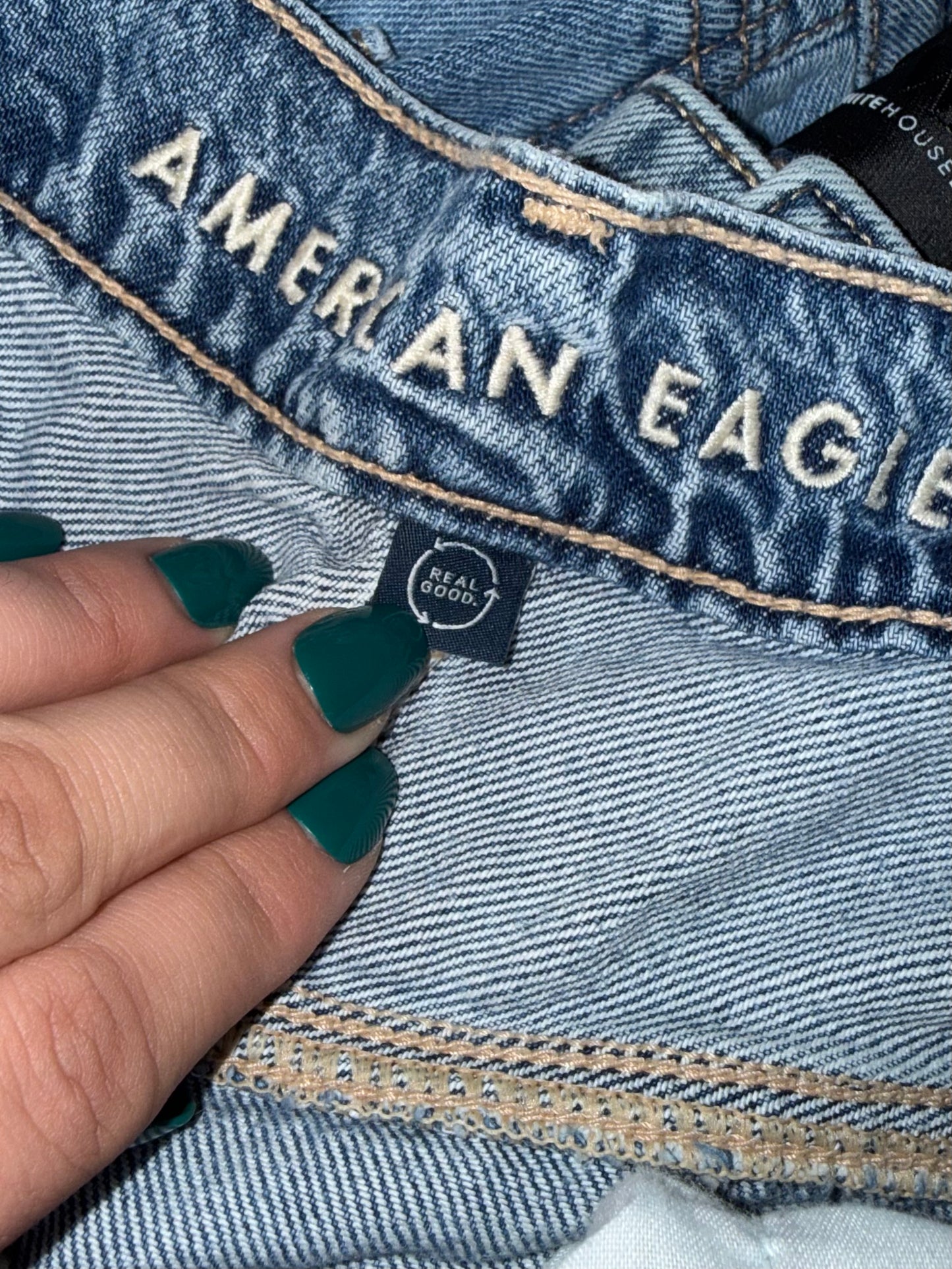 American Eagle (10) Blue Denim Super High Rise Baggy Wide Leg Distressed Jeans