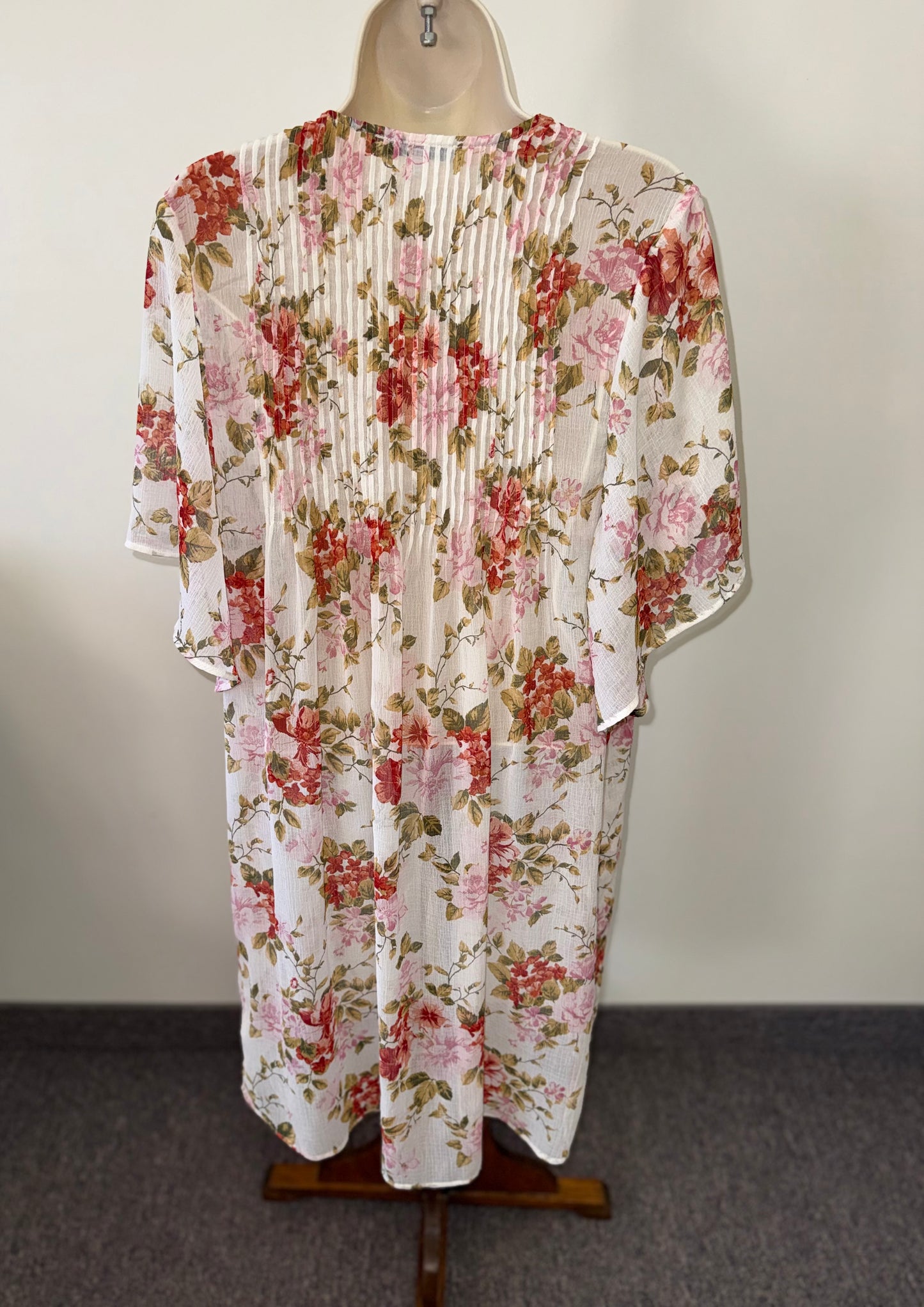 American Eagle (Medium) Neutral Floral Flowy Long Cover Up
