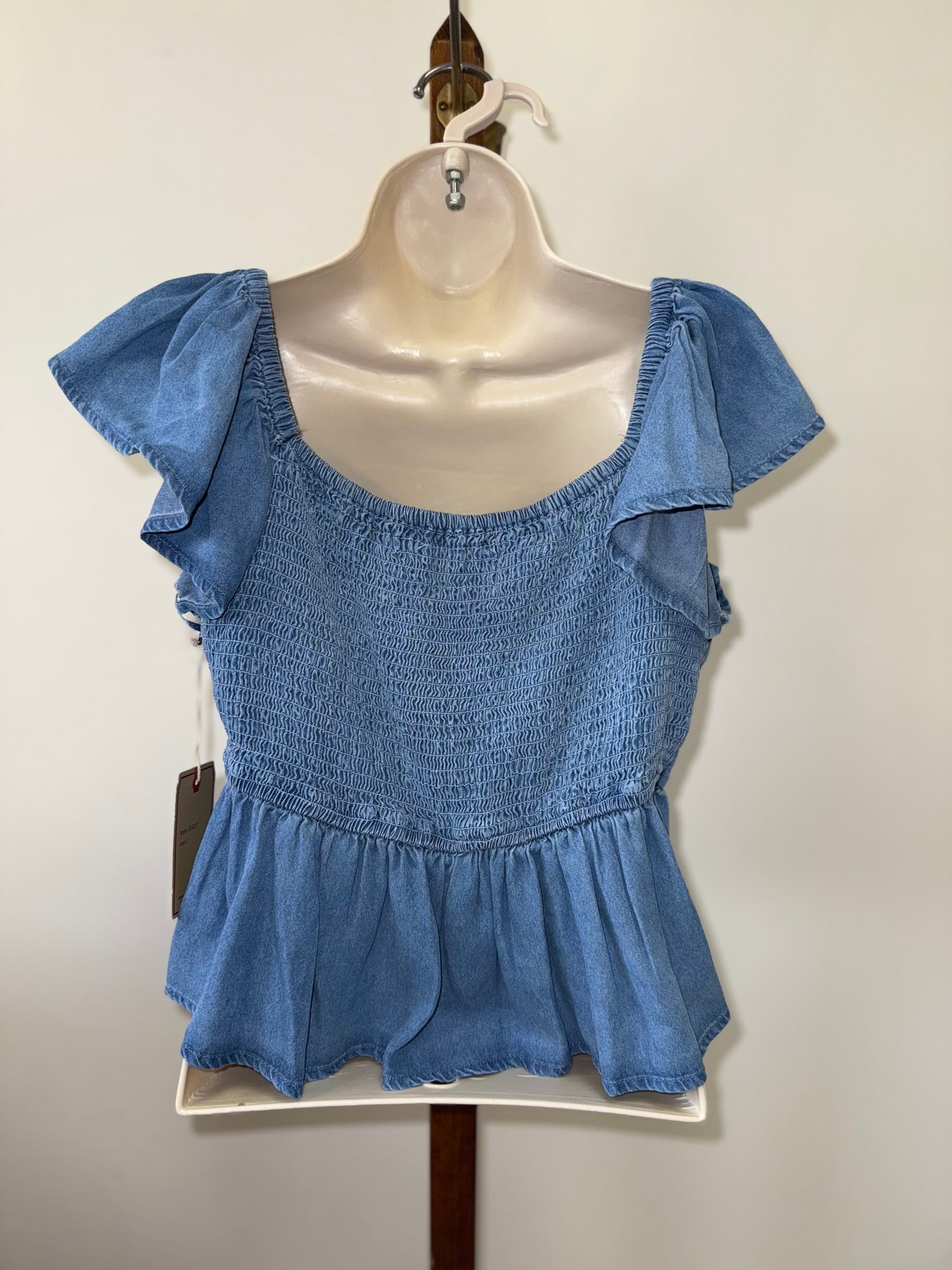 NWT Lone Star (L) Brand New Cropped Ruffle Off-The-Shoulder Denim Look Blouse