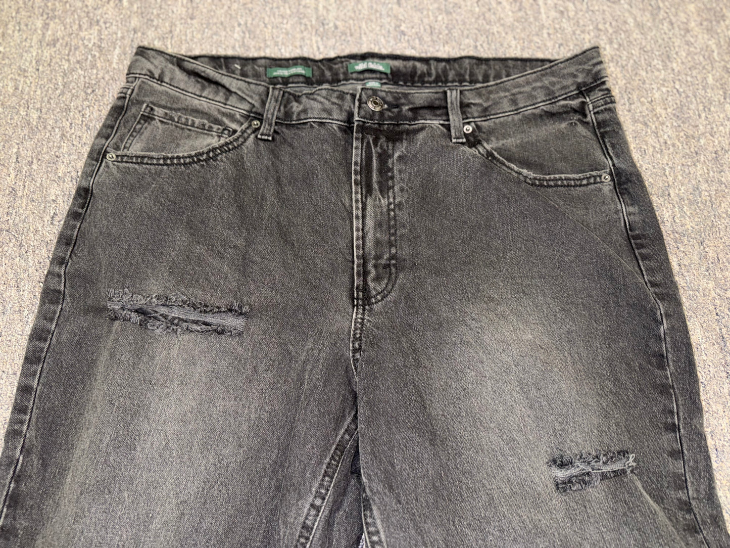 Wild Fable (16) Black Distressed High Rise Tapered Leg Denim Jeans