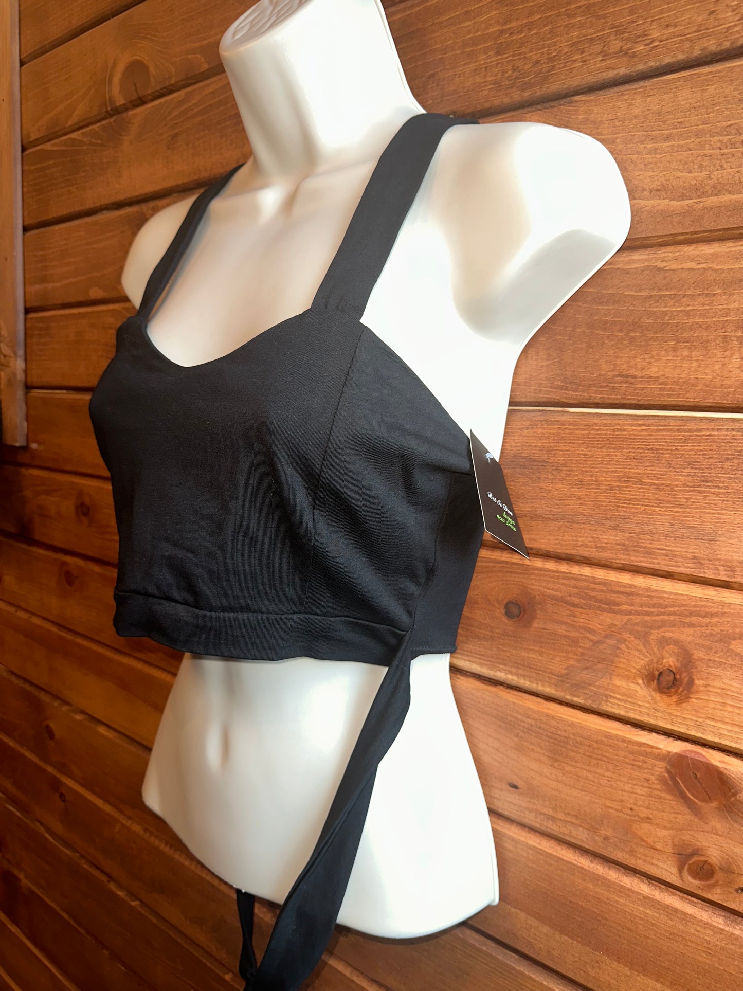 NWT Bei Si Dun (M/L) Brand New Black Criss Cross Back Crop Top with Tied Strap