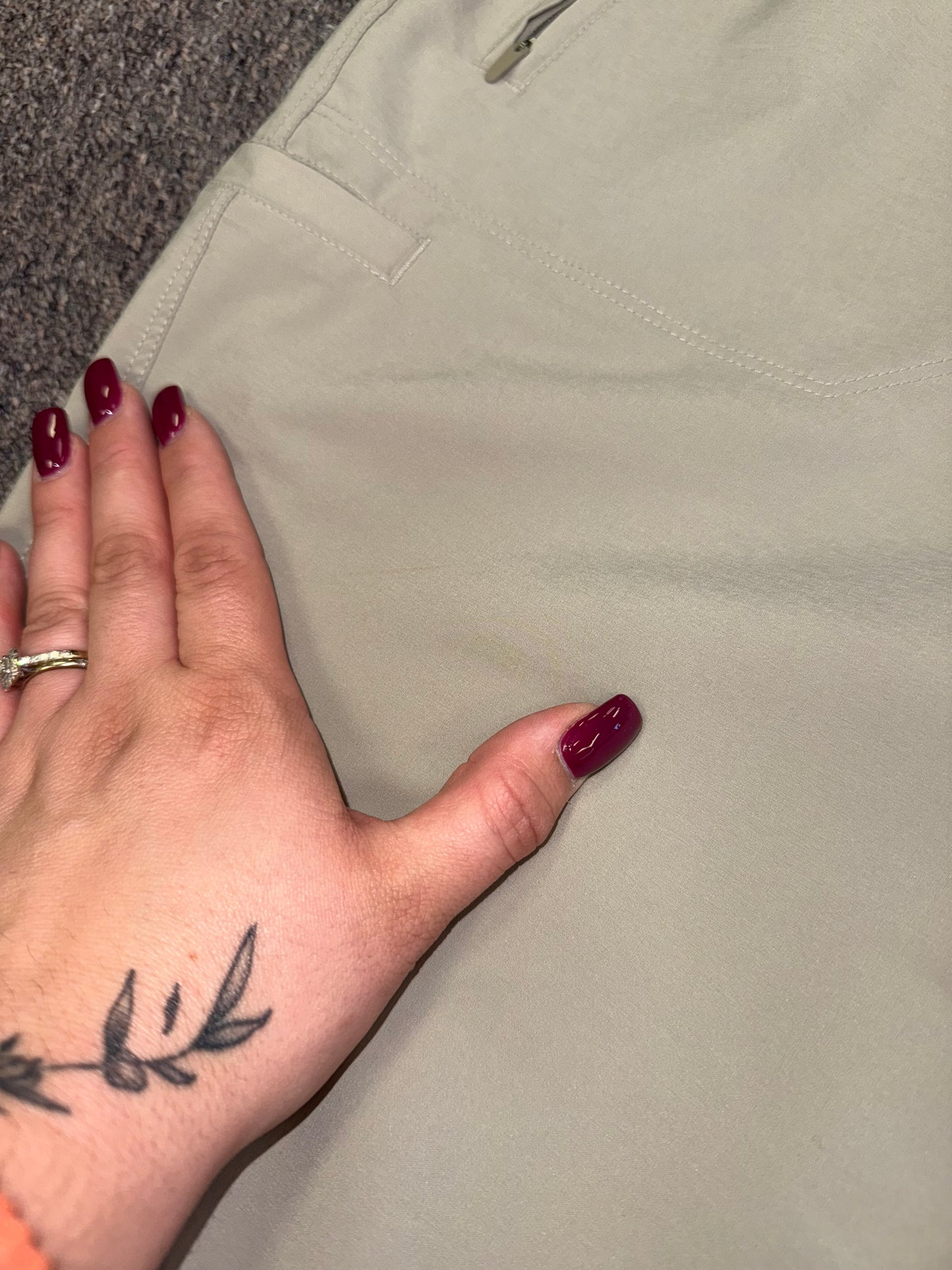 North Face (Large) Cream Sporty Pants