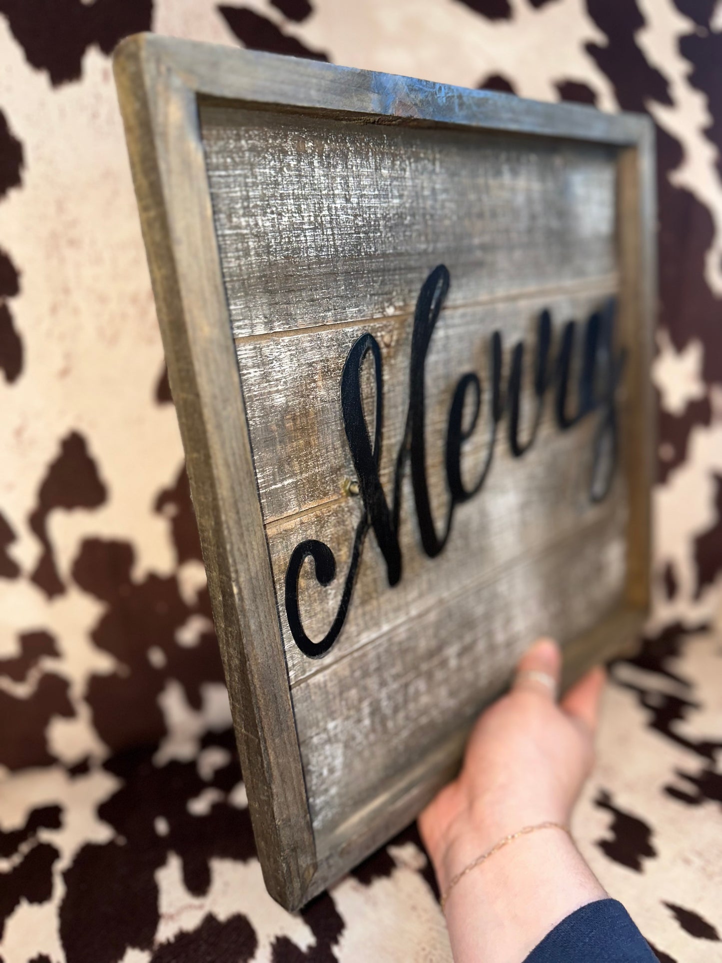 'Merry' Rustic Wooden Holliday Sign