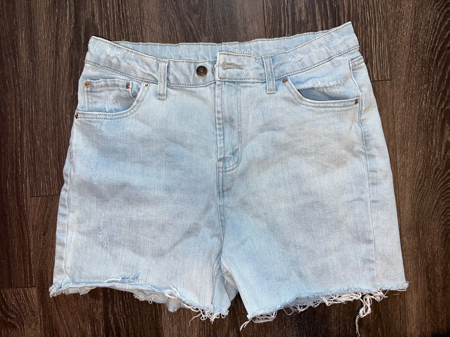 Wild Fable (12) Light Wash Denim Highest Rise Mom Jean Shorts