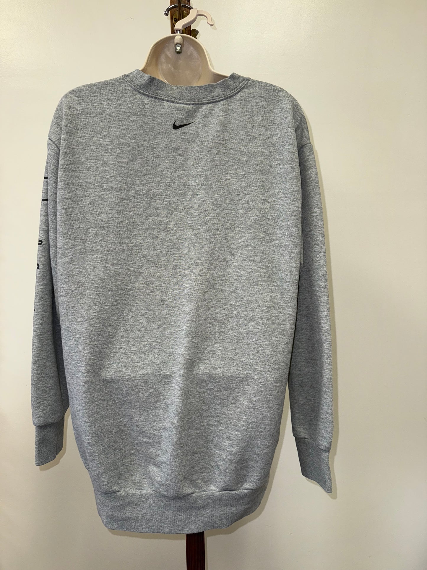 Nike (Medium) Grey Dri-Fit Crewneck Sweatshirt with Pockets