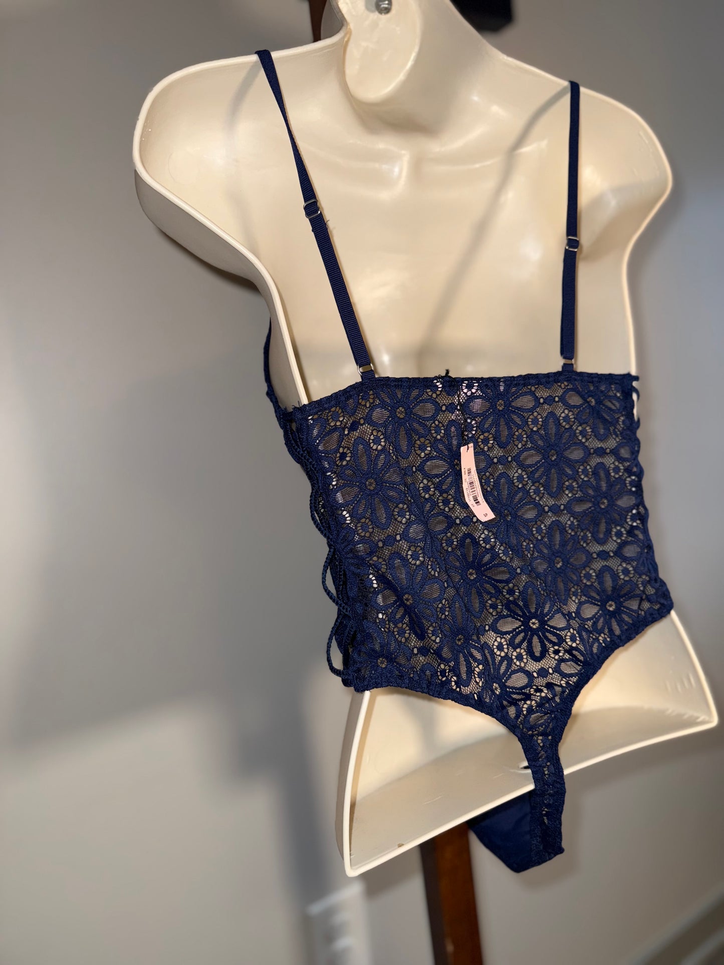 NWT Victoria's Secret (Small) Brand New Blue Floral Lace Thong Bodysuit Lingerie