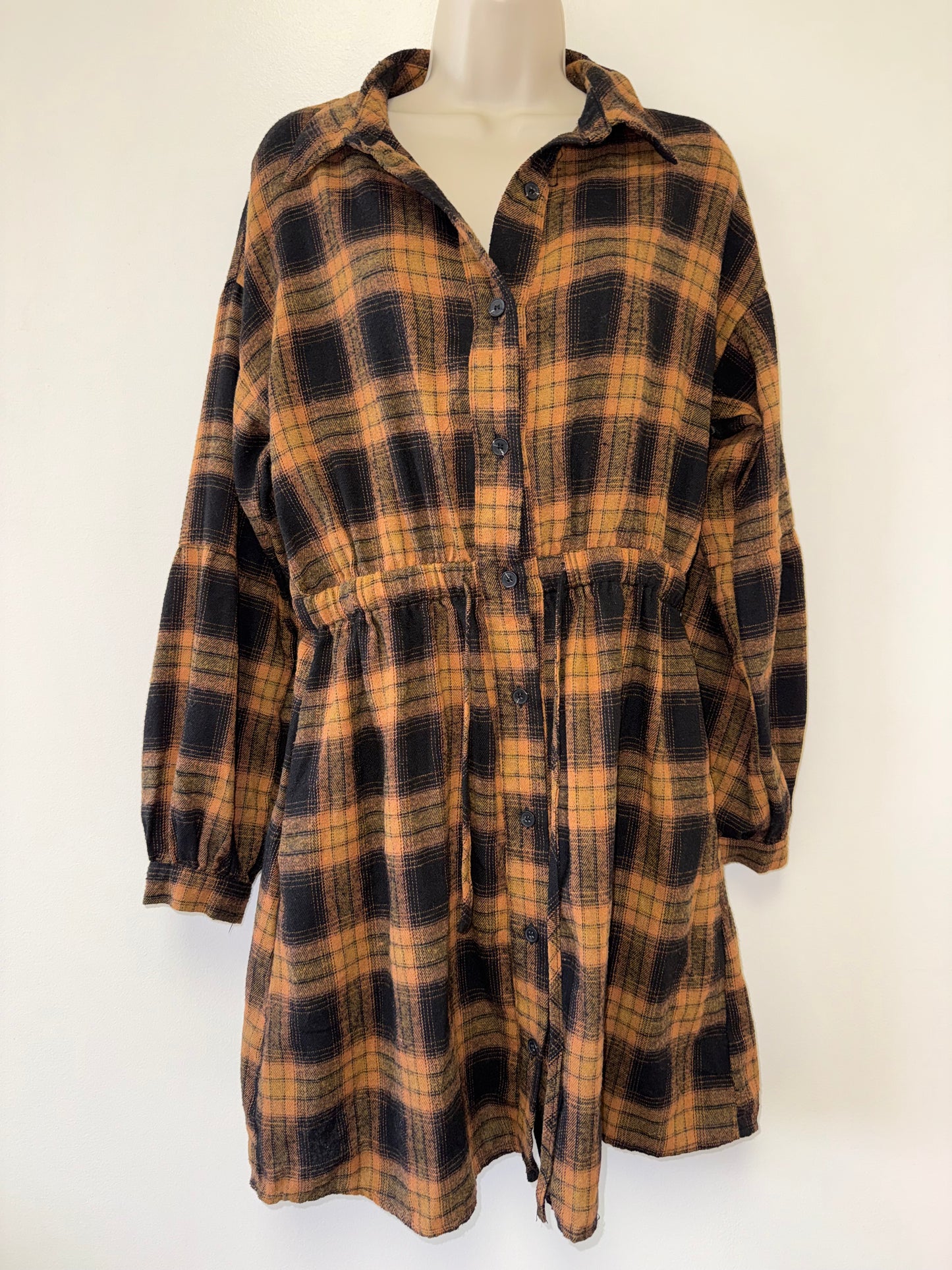 B (Medium) Black//Burnt Orange Flannel Button-Up Long Sleeve Midi Dress