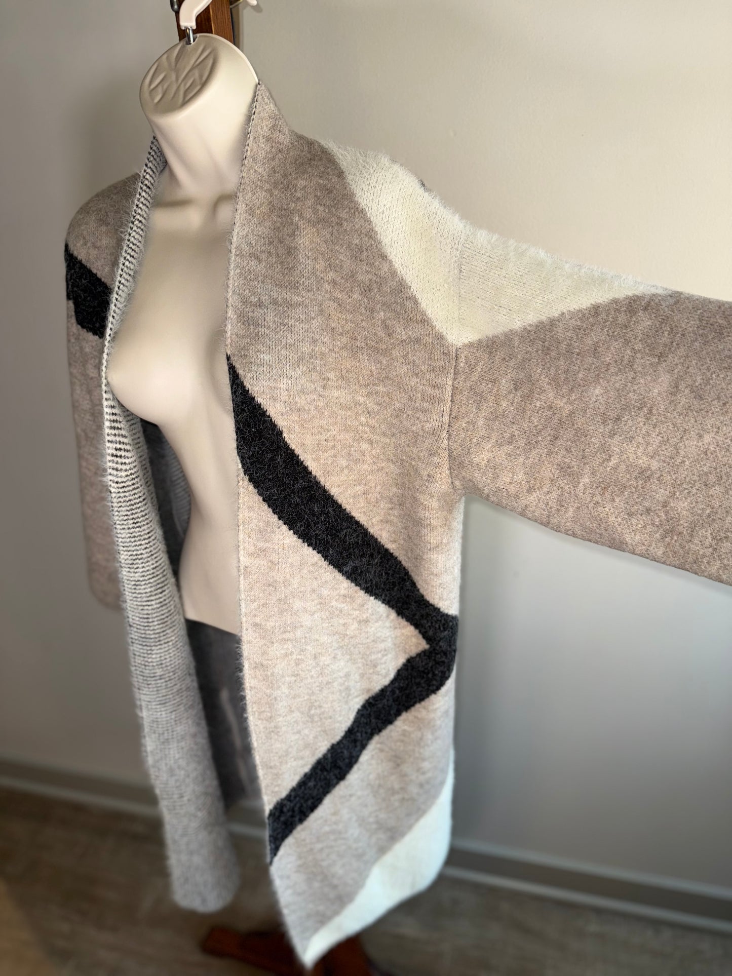 Akemi + Kin Neutral Sweater Cardi Long Blazer