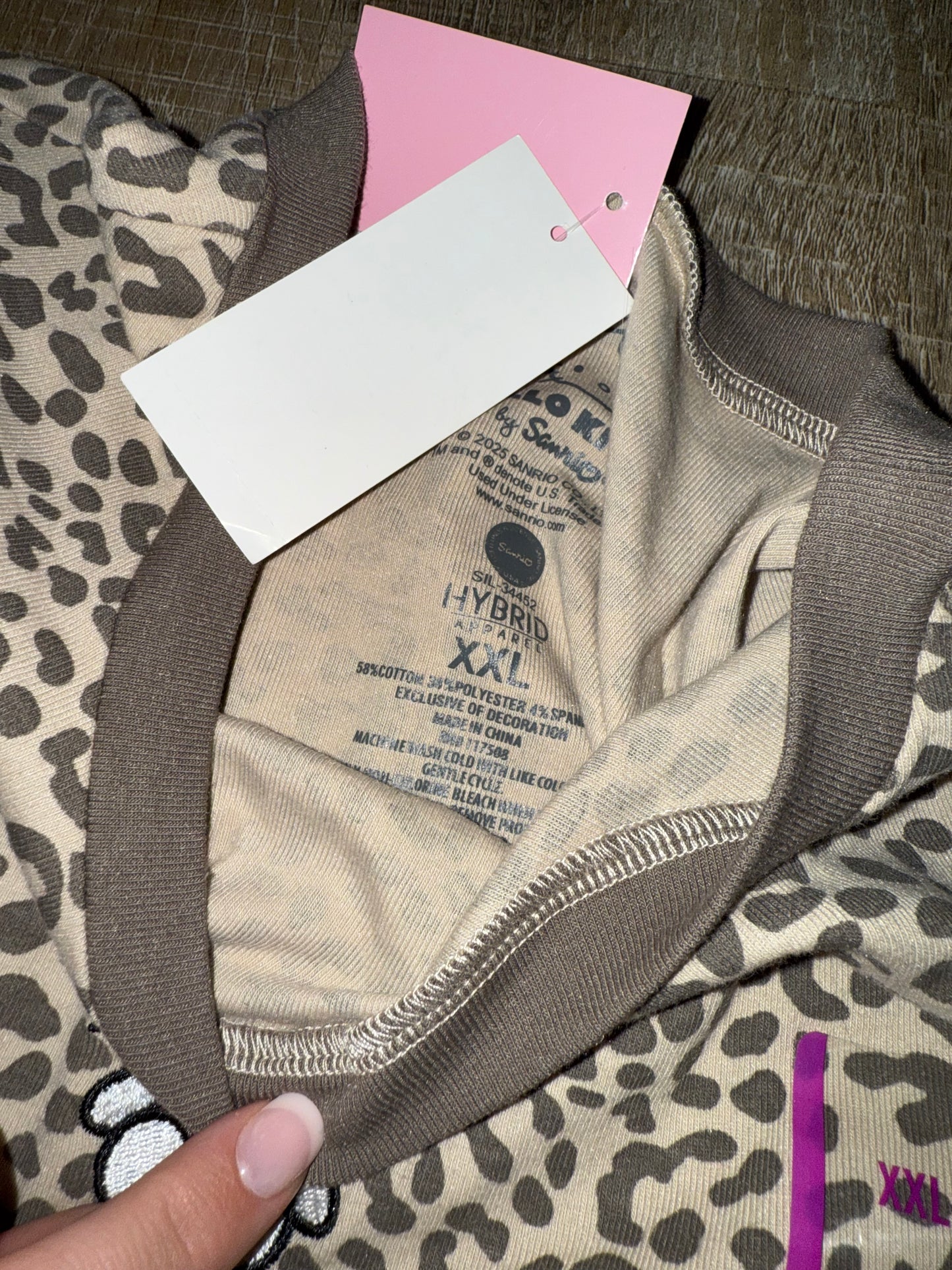 NWT Hello Kitty (XXL) Brand New Cheetah Print Tee