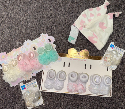 Brand New Baby (0-6 months) Accessory BUNDLE SET