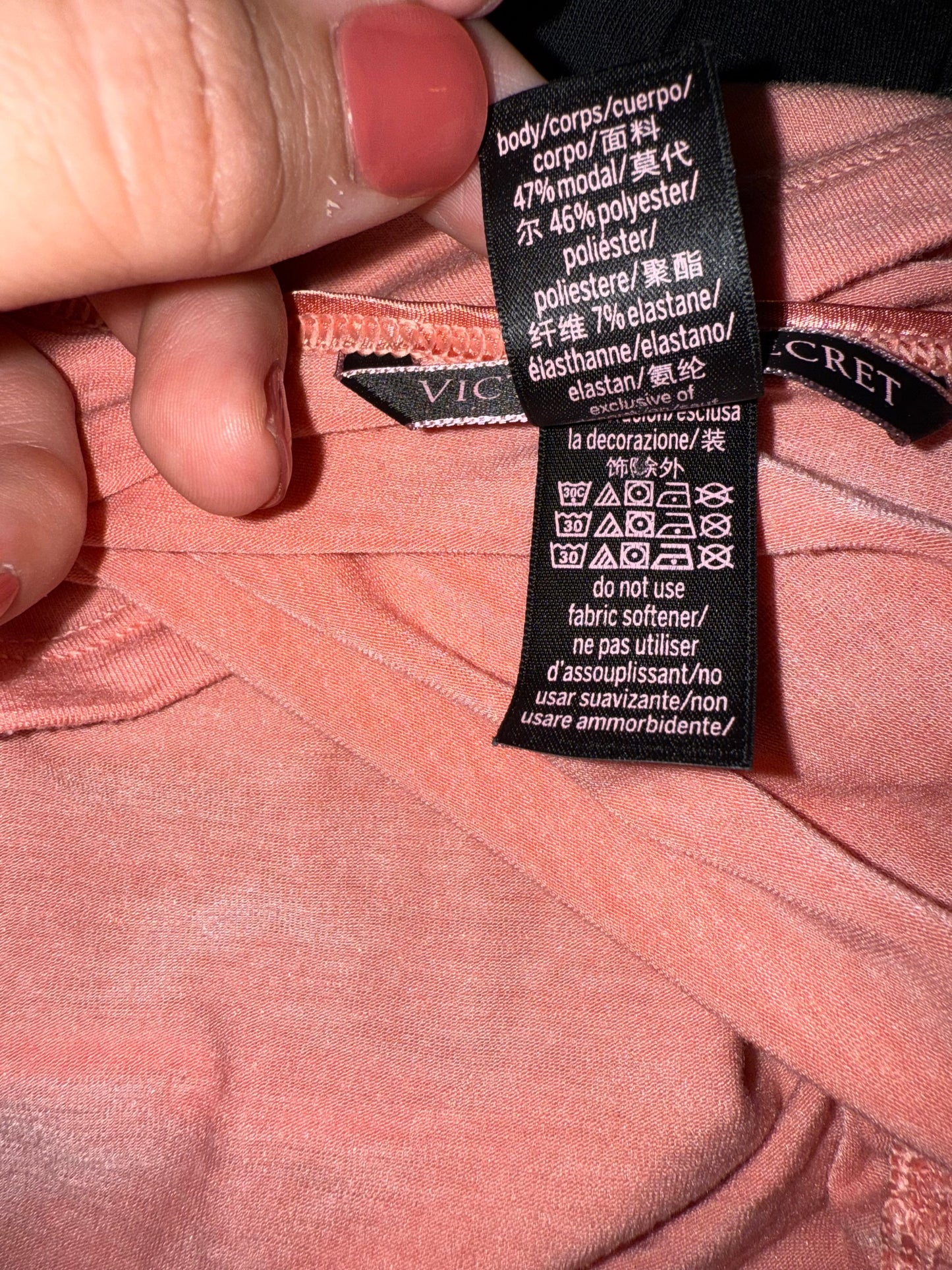 Victoria's Secret (XL) Coral Sleepwear Cropped Tank Top