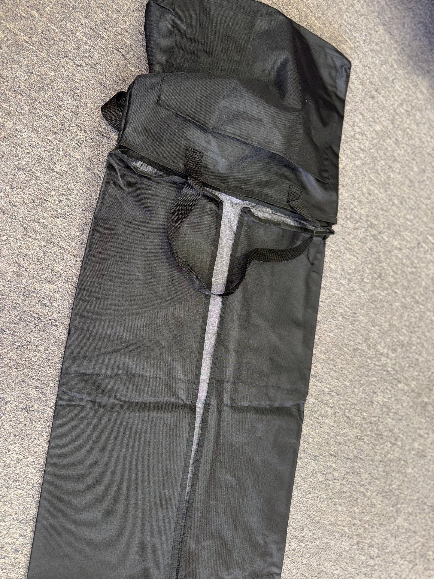 Thirty-One Brand New Black Fold N' Fun Mat Bag