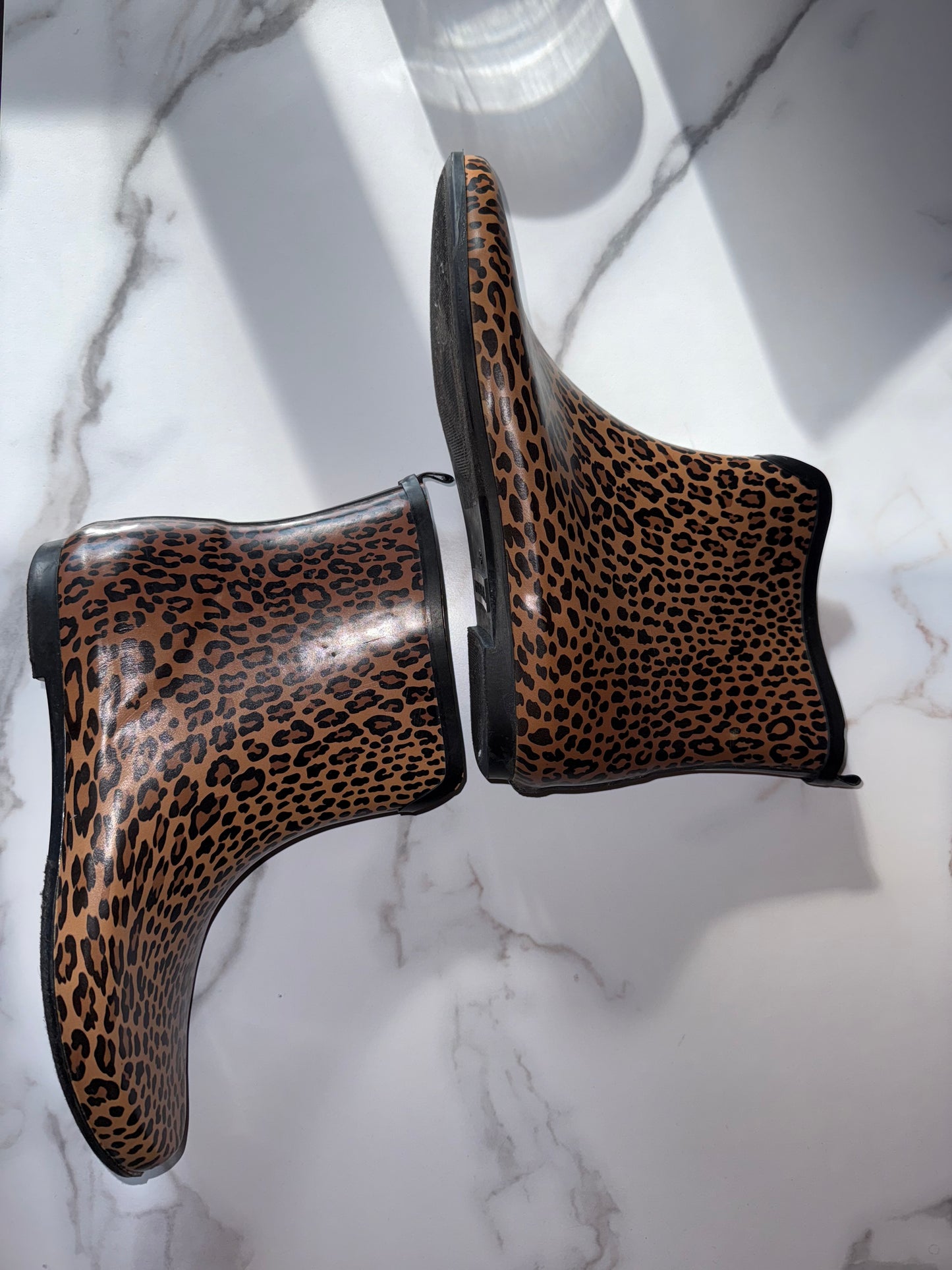 Merona (8) Neutral Cheetah Print Ankle Rain Boots