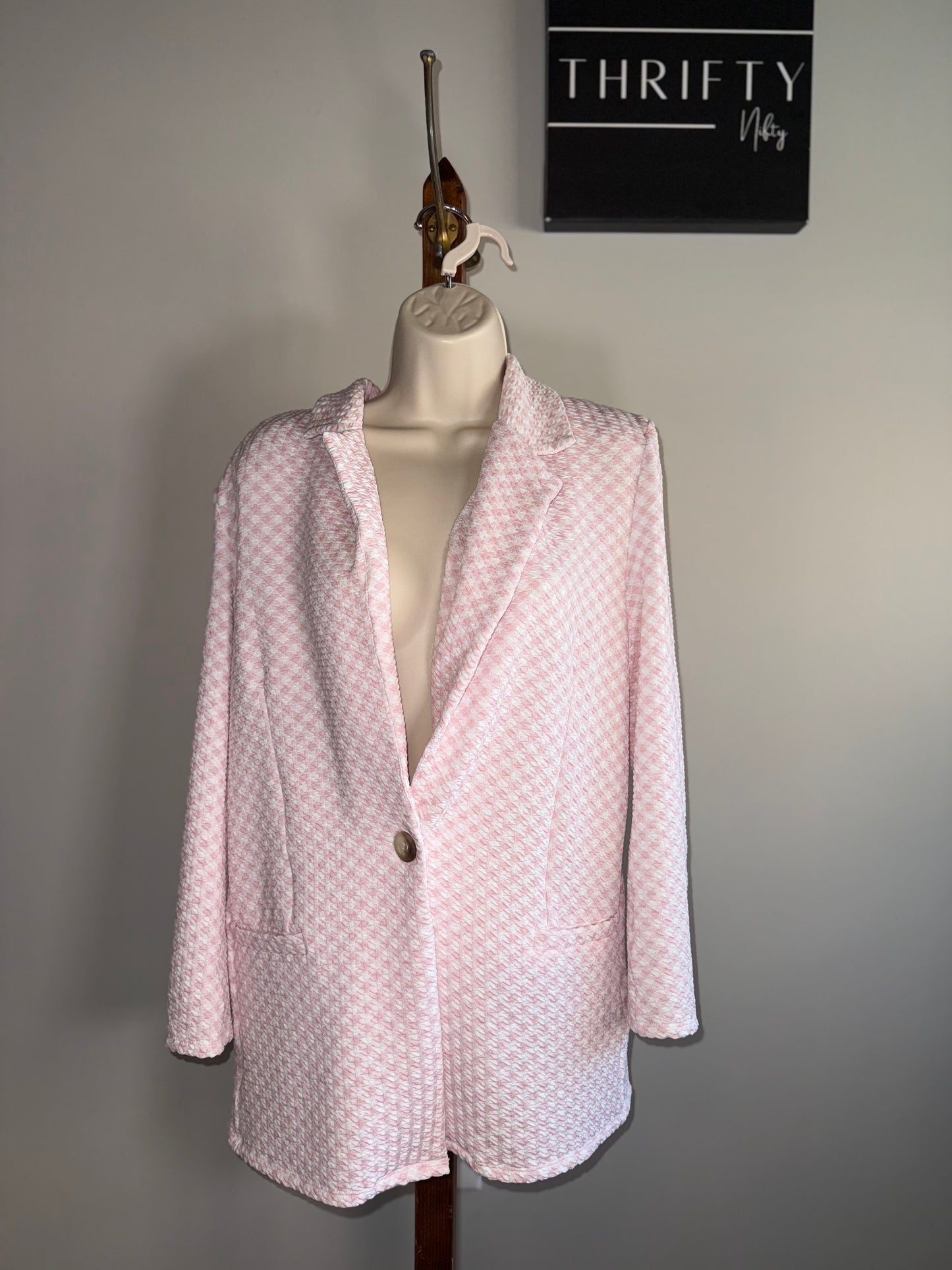 ASOS (8) Pink and White Houndstooth Pattern Blazer