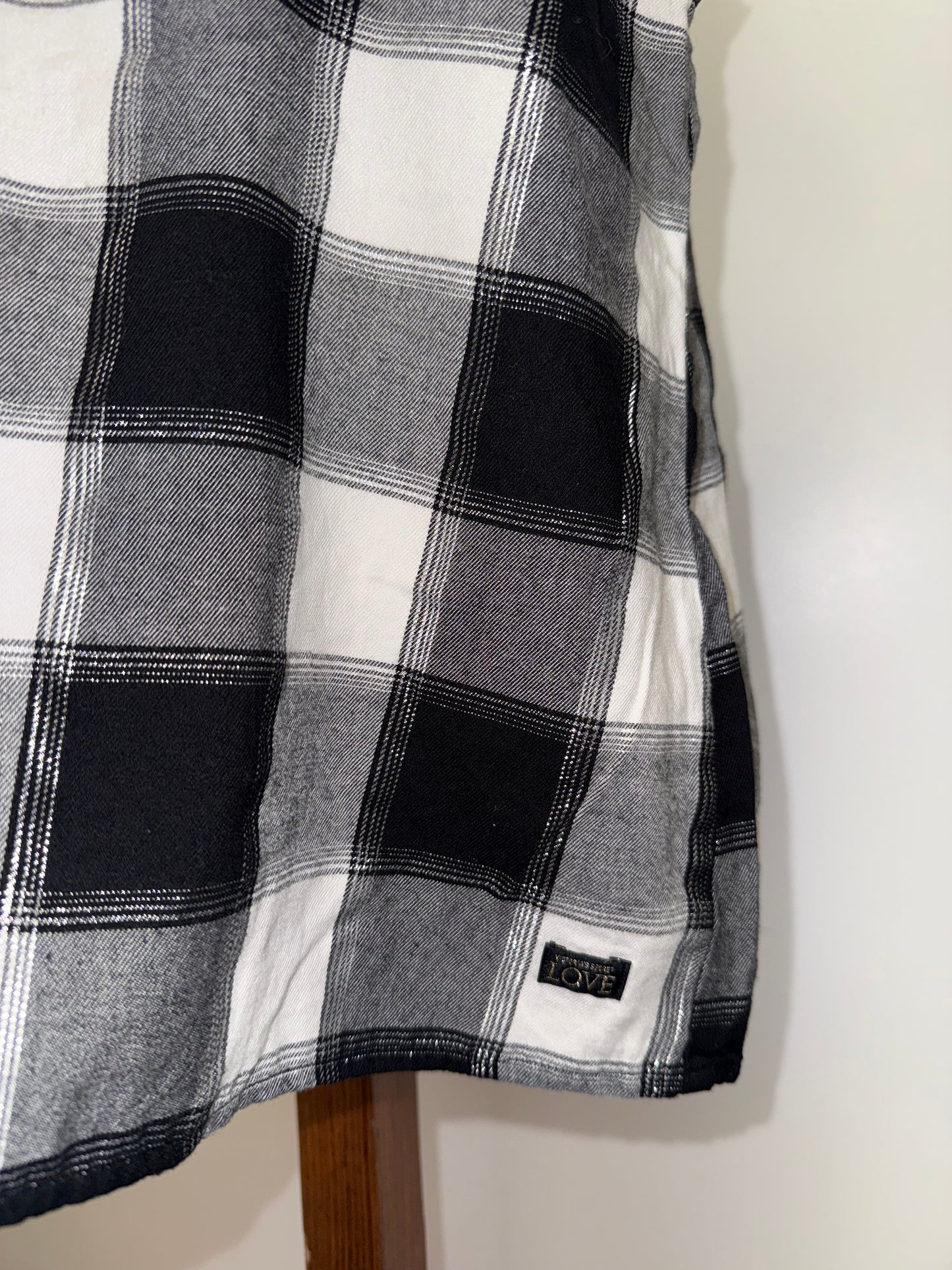 Victoria's Secret (XS) Black/White Metallic Plaid Sleepwear Tank Top
