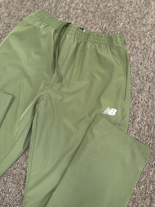 New Balance (Medium) Green Sporty Track Pants with Zipped Ankles