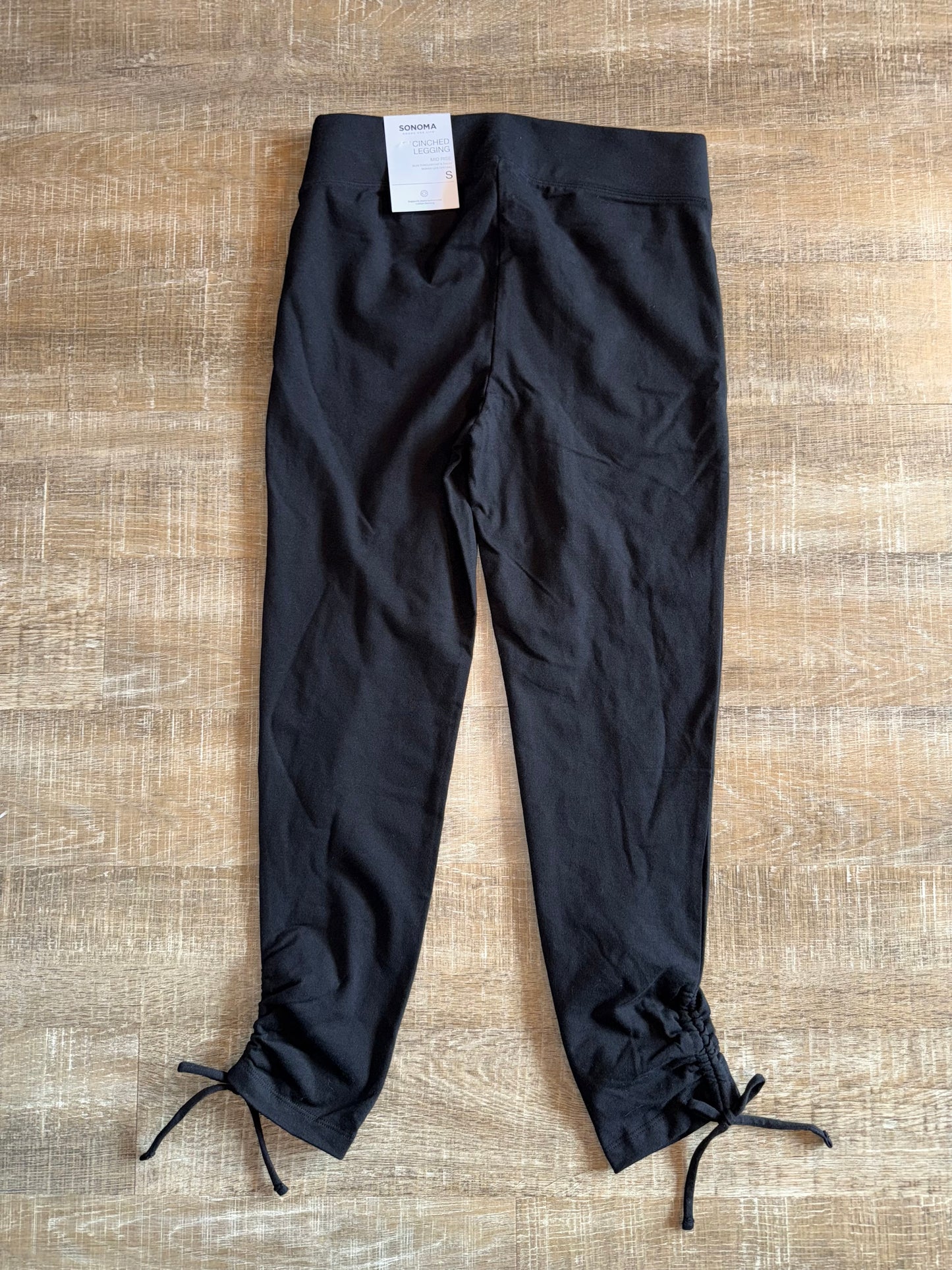 NWT Sonoma (Small) Brand New Black Mid Rise Cinched Leggings